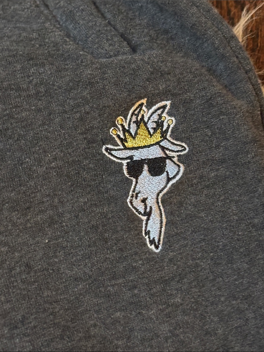 GOAT Brand Men’s Medium Charcoal Gray Jogger Sweatpants Crown Goat Logo Athletic - Picture 3 of 15